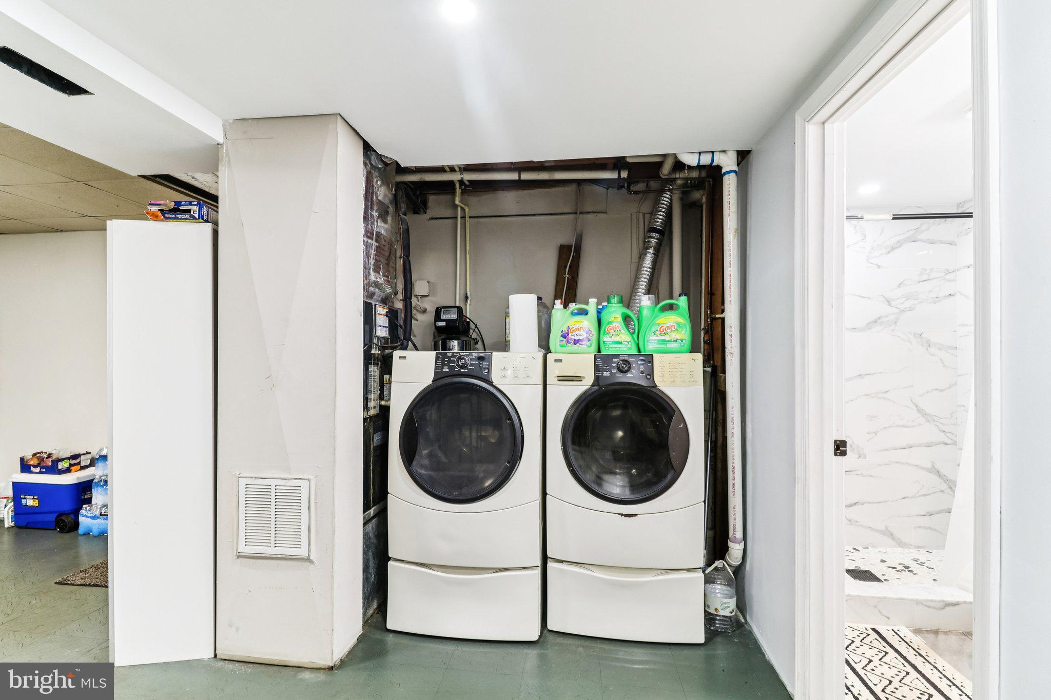 SOUTH PISCATAWAY - Residential