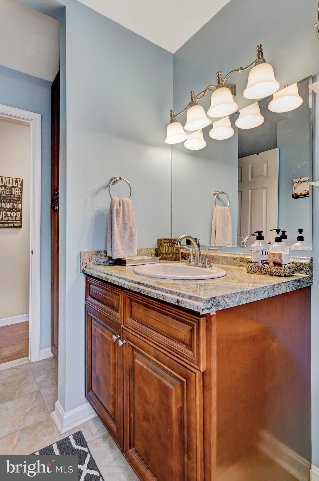 EASTPORT - Residential