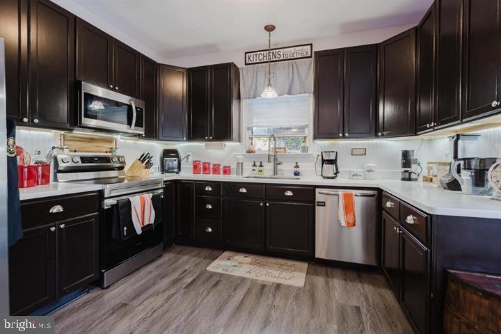 BRENNAN ESTATES - Residential