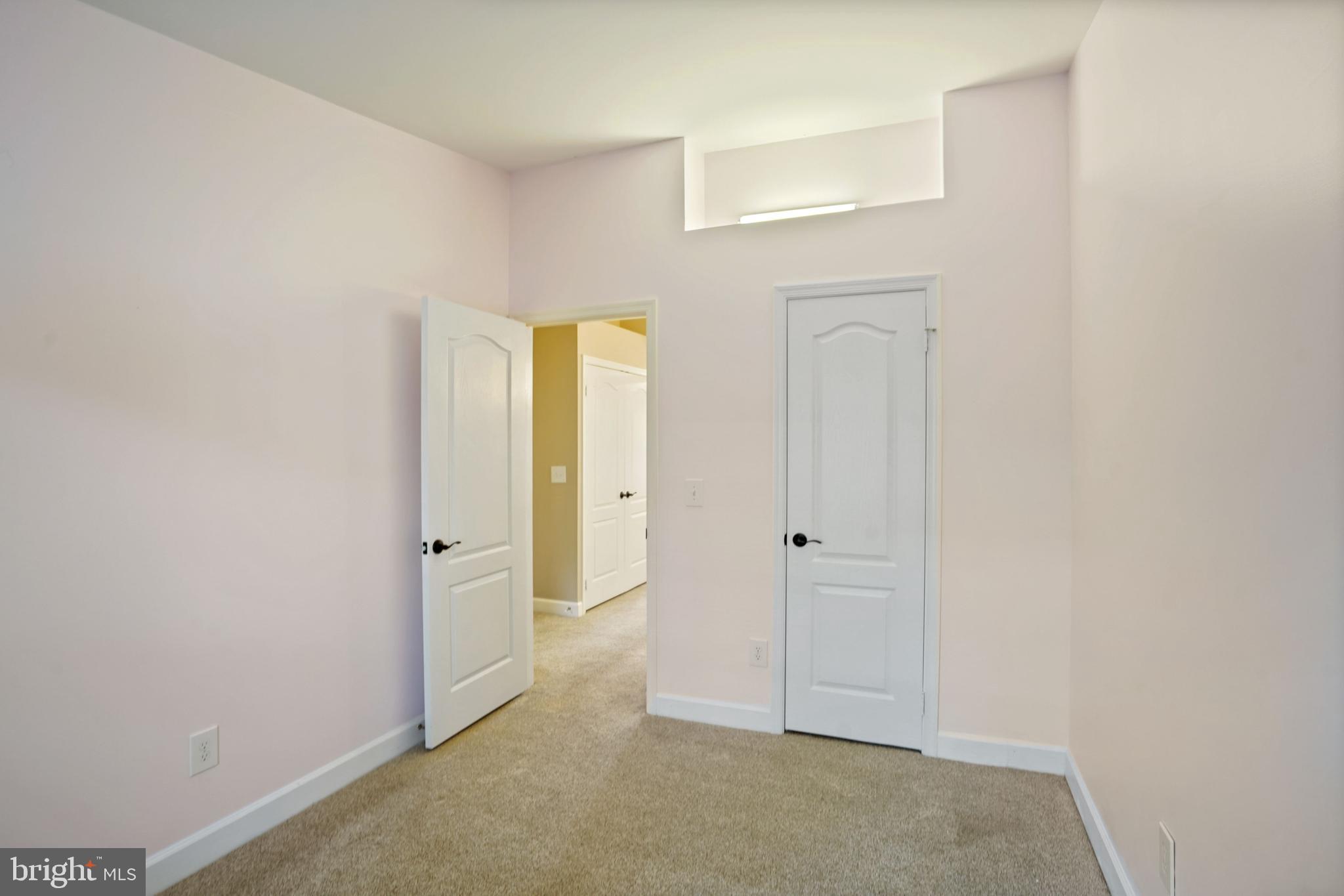 PENDERBROOK - Residential Lease