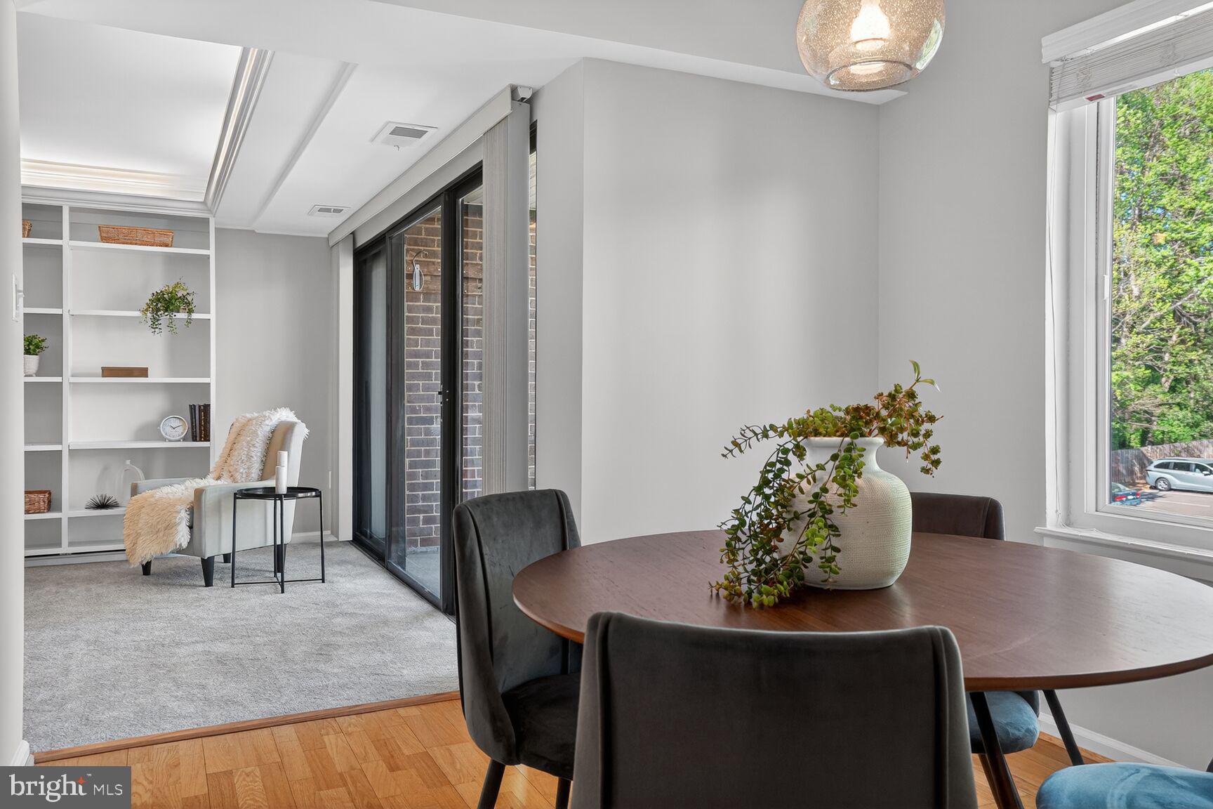 HAWTHORNE VILLAGE - Residential