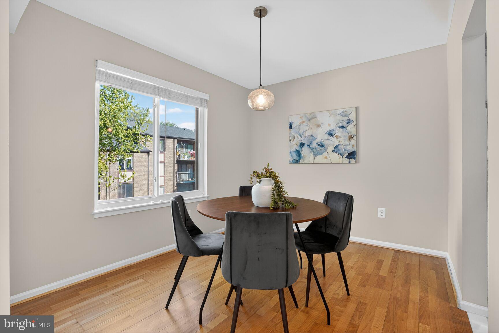 HAWTHORNE VILLAGE - Residential