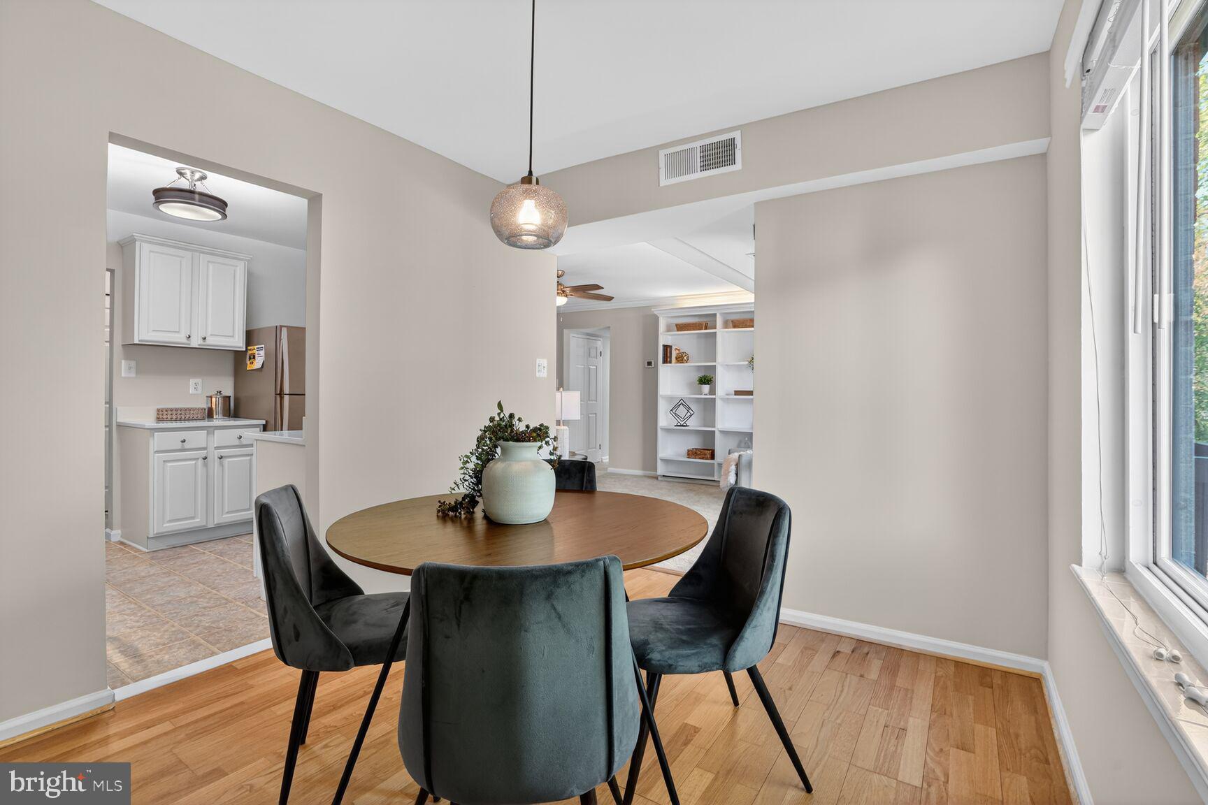 HAWTHORNE VILLAGE - Residential