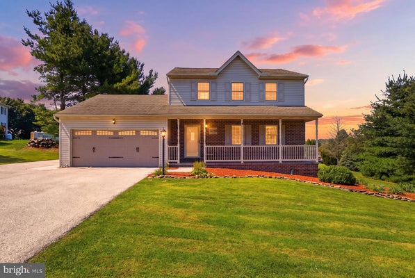 5058 HICKORY VIEW DR, SPRING GROVE, PA 17362 - Image 6a7fca90b84b0b8a111bf5c72df8da49/1628898849