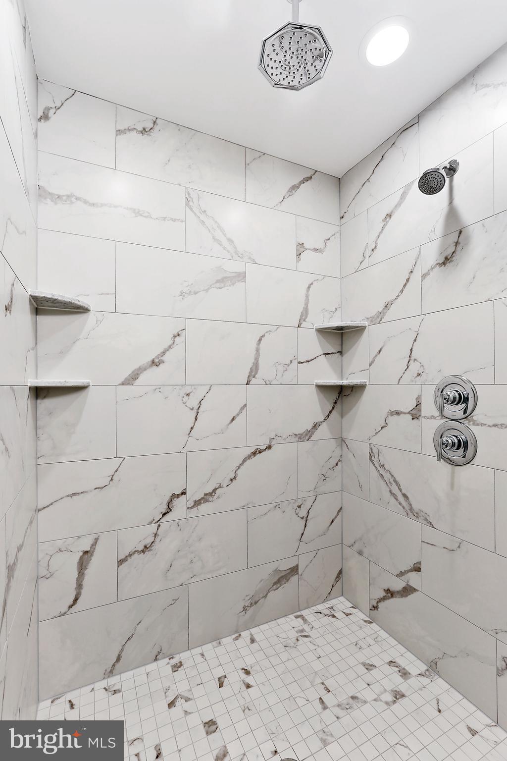 CANTON - Residential Lease