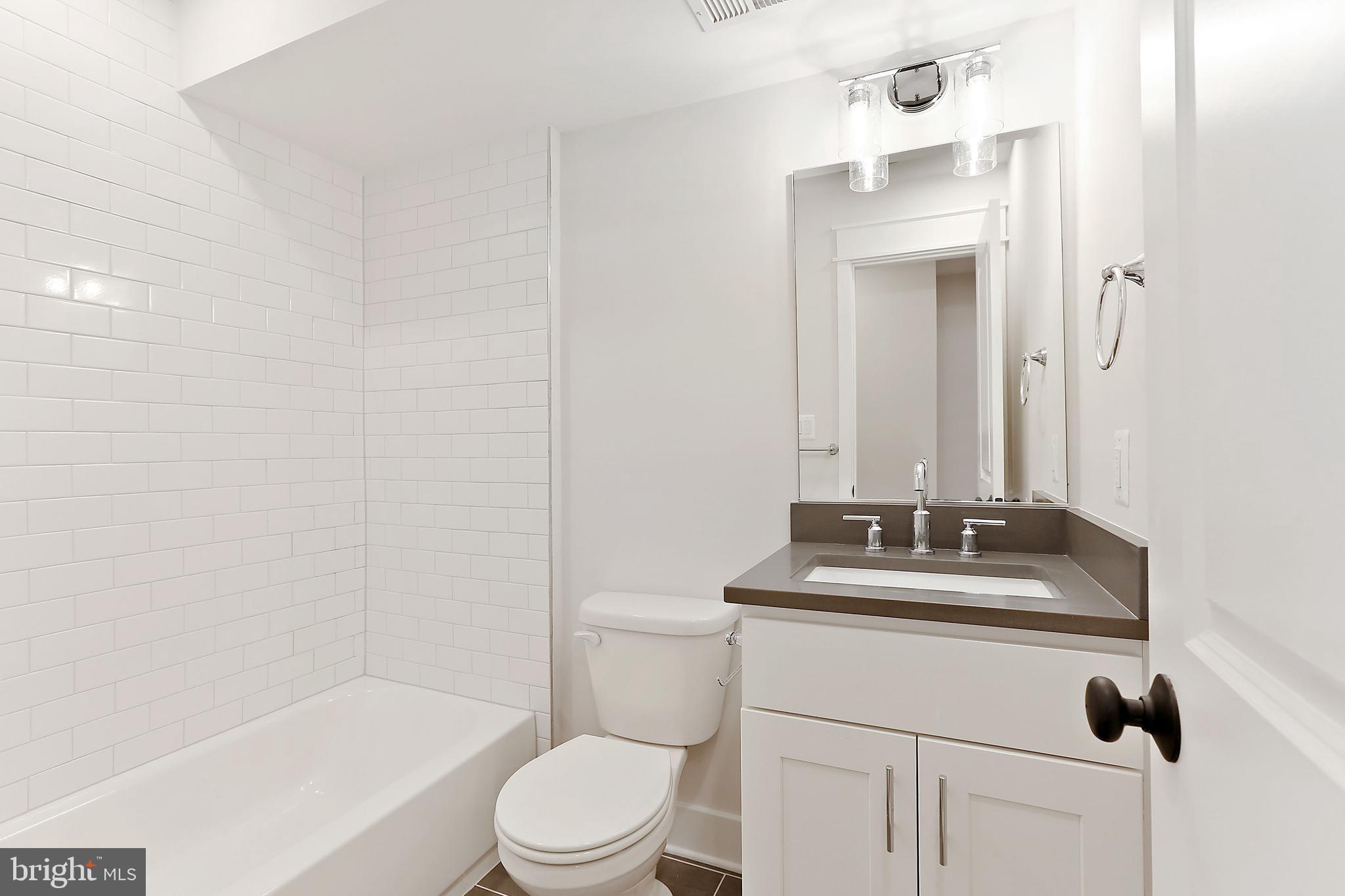 CANTON - Residential Lease