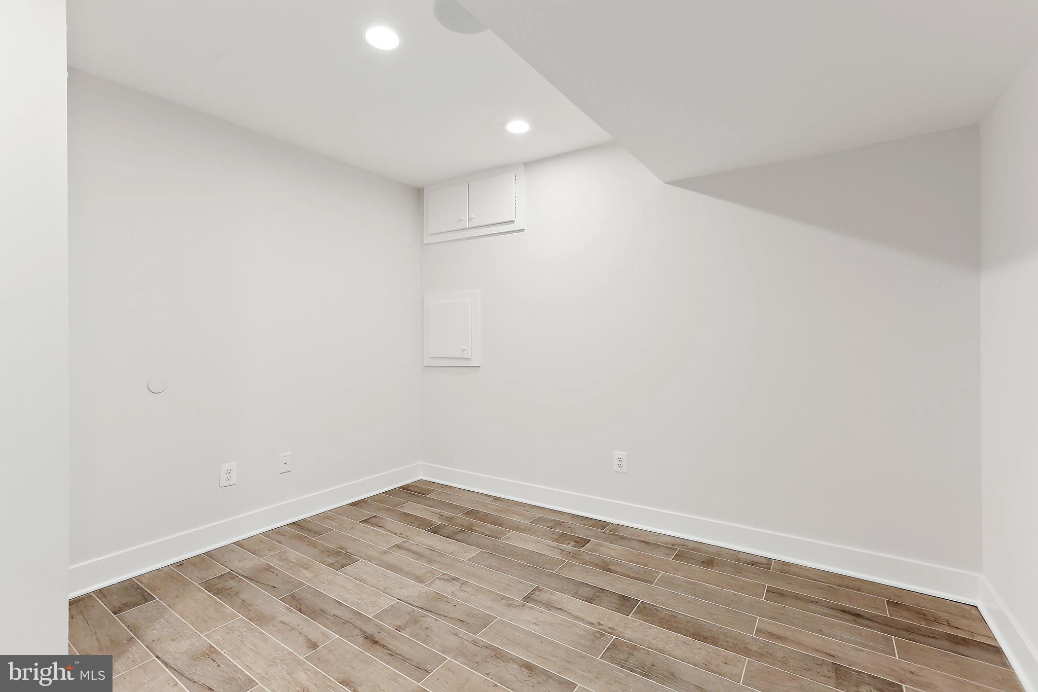 CANTON - Residential Lease