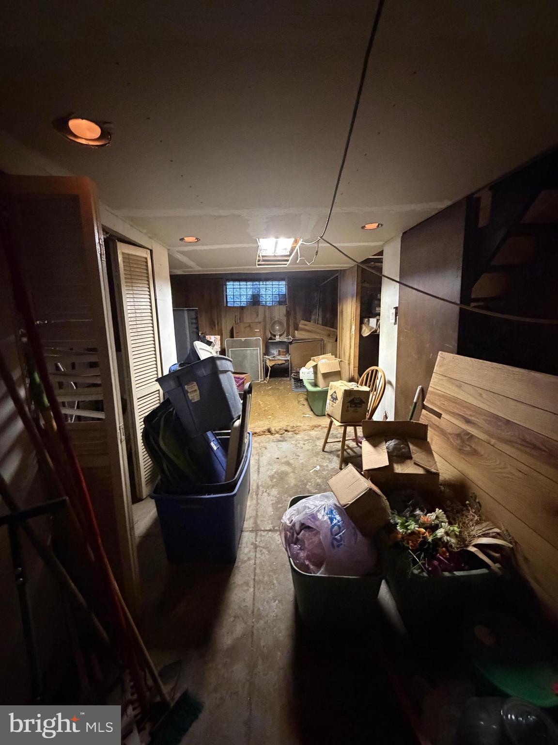 SUMMERDALE - Residential