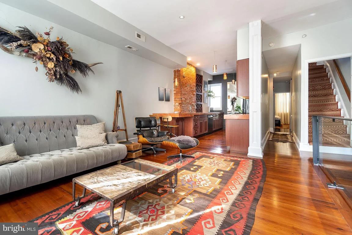 Available NOW!
Don't miss your chance to live in this custom 2bd home + office with huge ROOF DECK, HOT TUB + additional balcony. The living area is open to the kitchen w/generous countertops, cabinet storage, and a small breakfast bar. One bedroom and bathroom are located on the same floor as the living area. The Second bedroom + office are located upstairs with an in-suite bathroom including a large built-in Carrera marble countertop and lovely balcony. The unit features large windows with ample natural light. A walker's paradise, Walk Score 99, Blocks away from Rittenhouse Square, Straight shot to University City, Transit score 100, 4 min walk from BSL NRG Station to Fern Rock TC and Lomard South Station - BSL Stop.
Lease Terms: Generally, 1st month, and 1 month security deposit due at, or prior to, lease signing. Other terms may be required by Landlord such as last month's rent upfront. $65 application fee per applicant. Tenants are responsible for: electricity, gas (if applicable), cable/internet and $10/mo technology fee. Water is a flat monthly fee of $90. Additional fees or requirements may be applicable for units with Homeowners or Condo Associations. Landlord Requirements: Applicants to make 3x the monthly rent in verifiable gross income, credit history to be considered, no evictions within the past 5 years, and must have a verifiable rental history with on-time rental payments. Exceptions to this criteria may exist under the law and will be considered. Cosigners will be considered.
*Pets Permitted; $500 Non-Refundable Pet Deposit required.