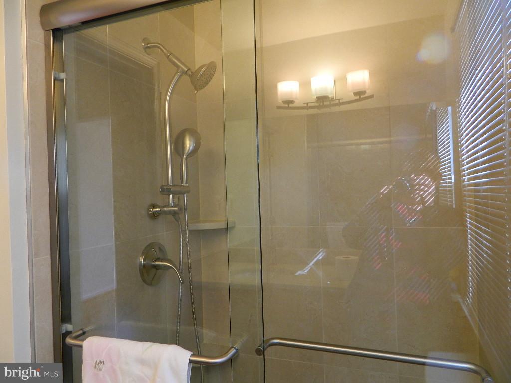 LAYHILL GARDENS - Residential