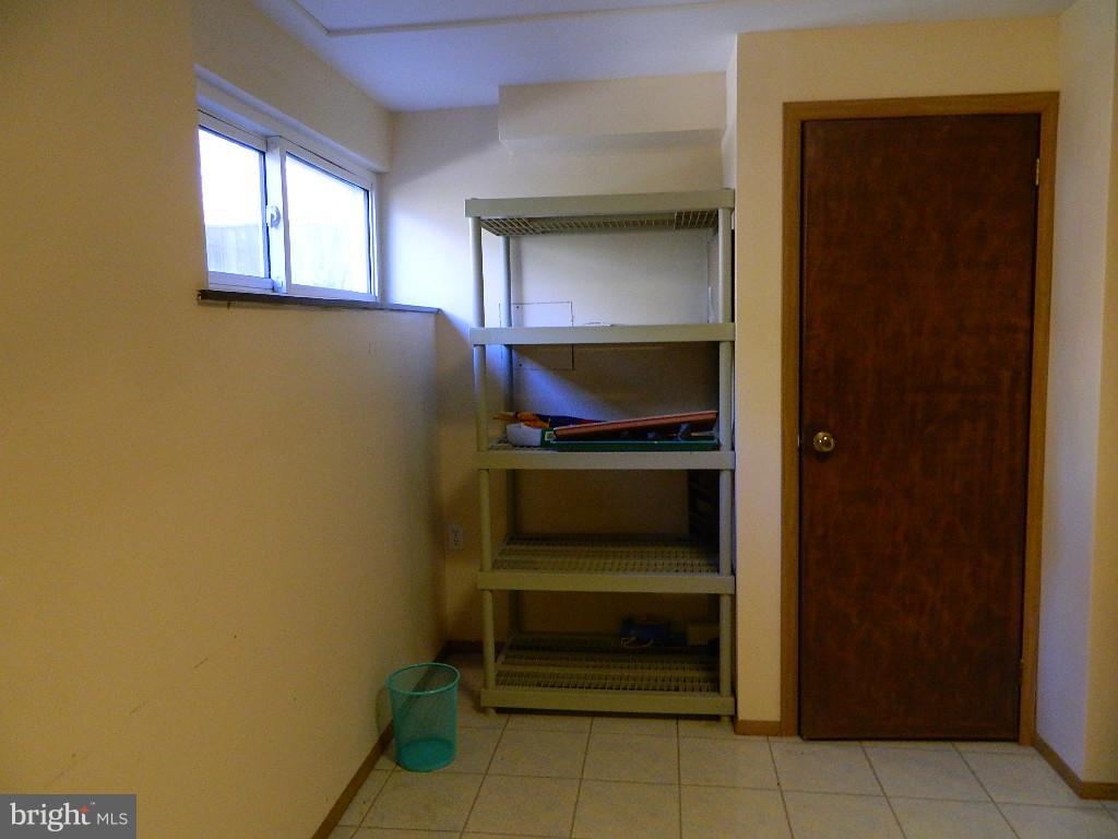 LAYHILL GARDENS - Residential