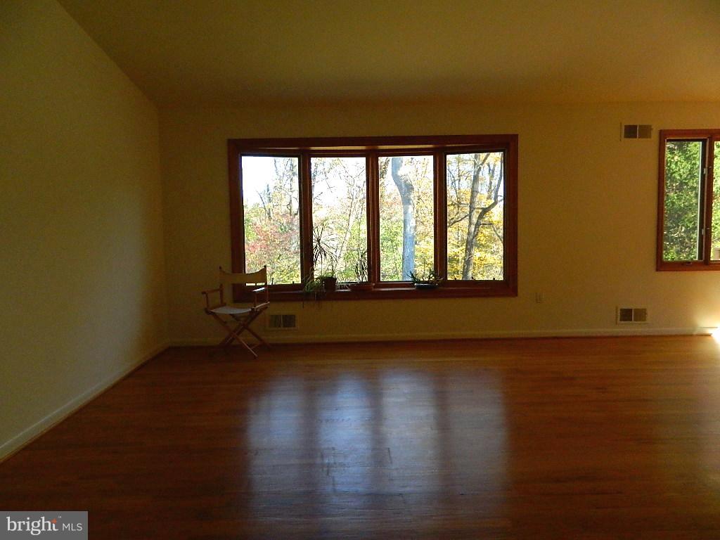 LAYHILL GARDENS - Residential