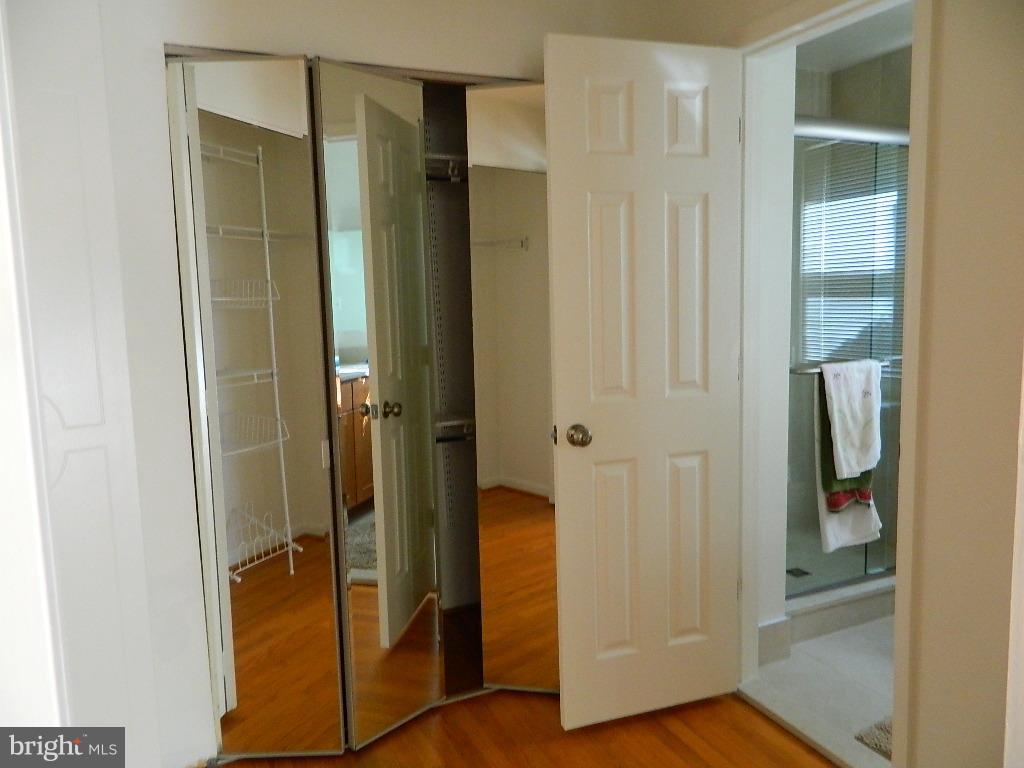 LAYHILL GARDENS - Residential