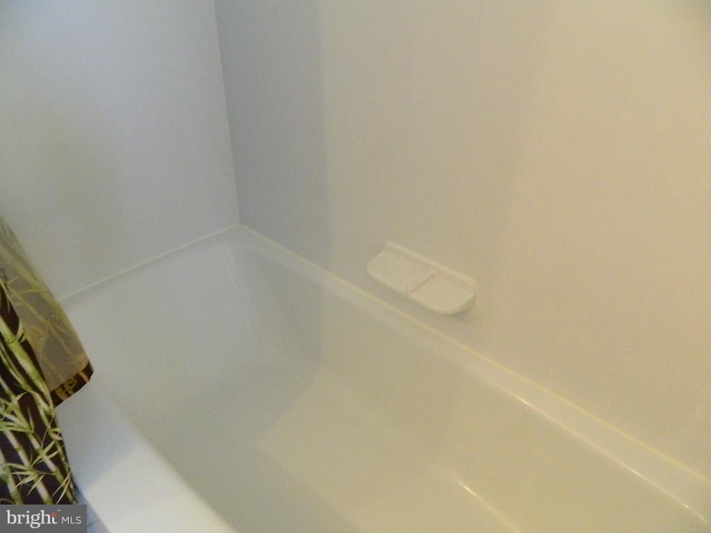 LAYHILL GARDENS - Residential