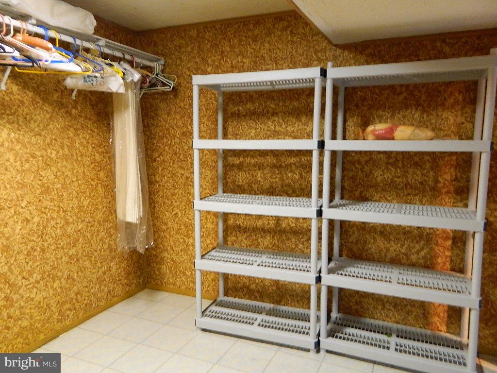 LAYHILL GARDENS - Residential