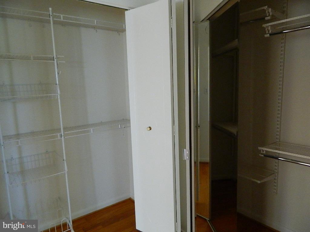 LAYHILL GARDENS - Residential