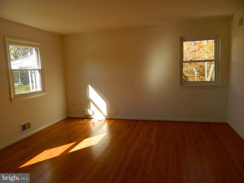 LAYHILL GARDENS - Residential