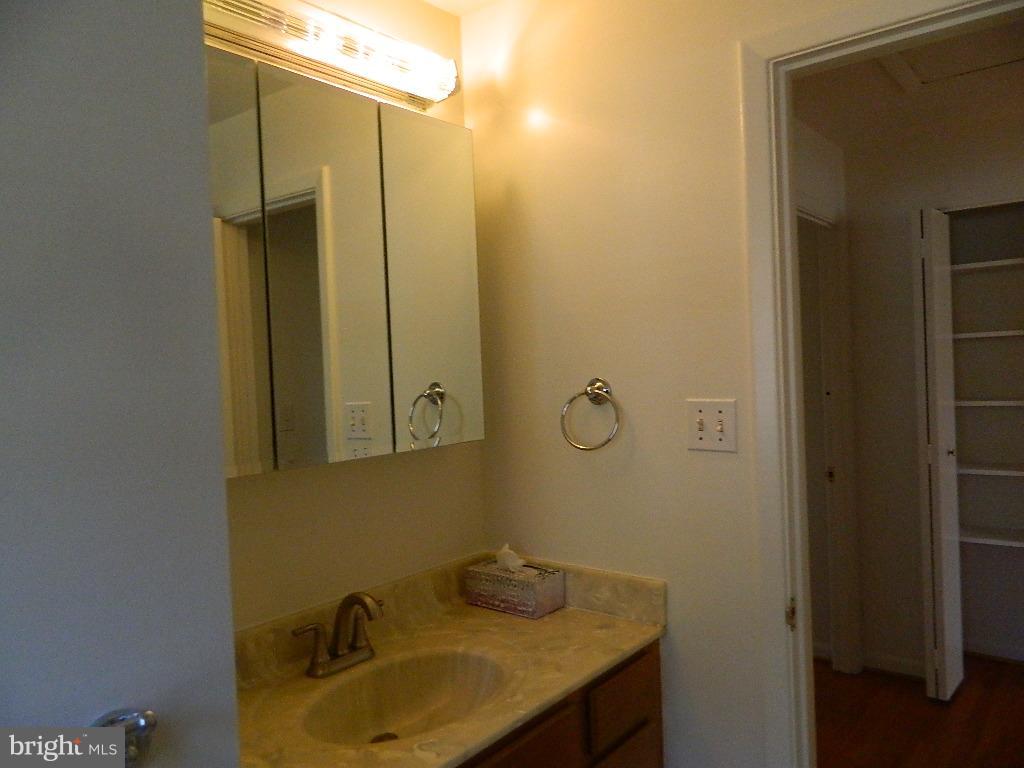 LAYHILL GARDENS - Residential