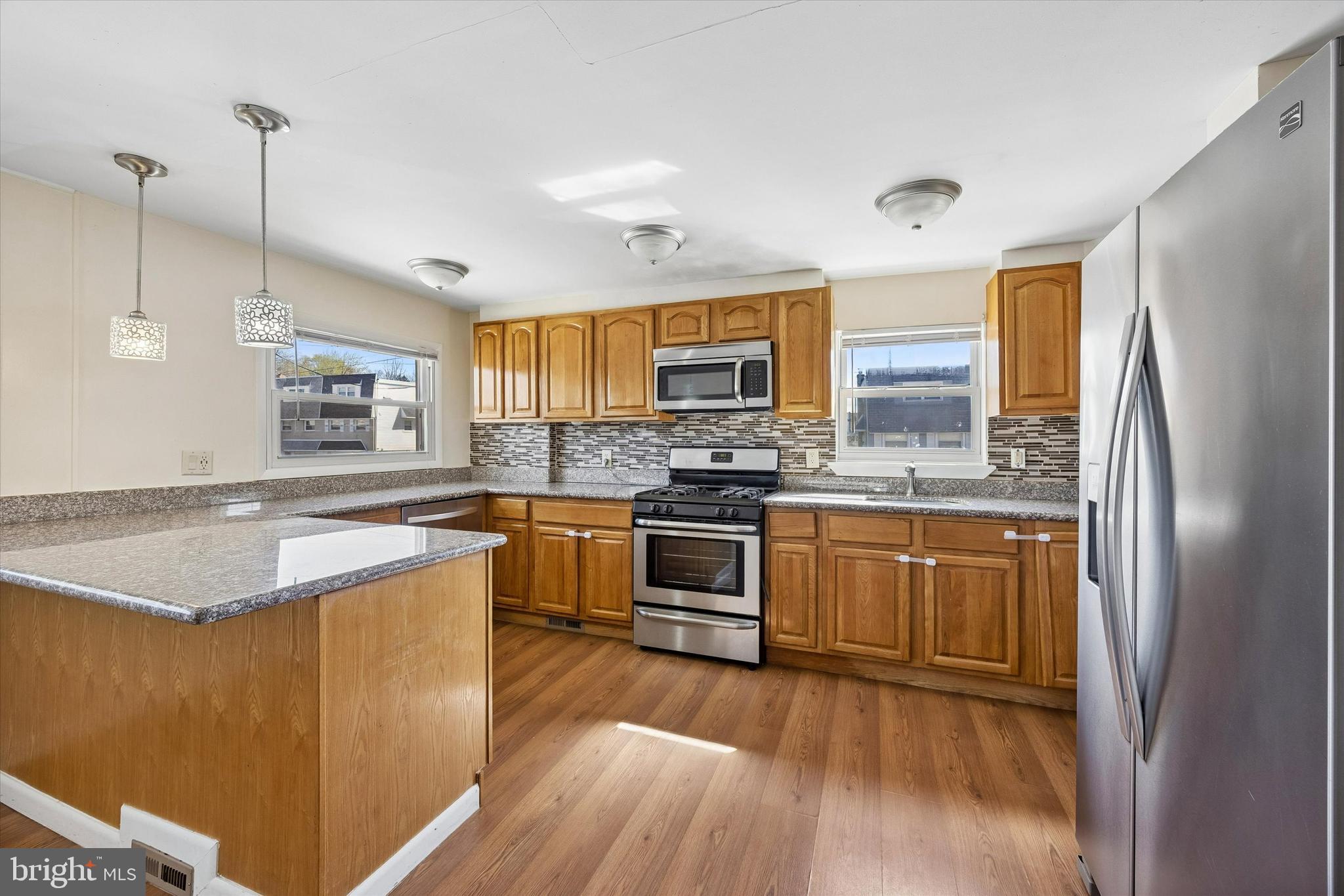 HOLME CIRCLE - Residential