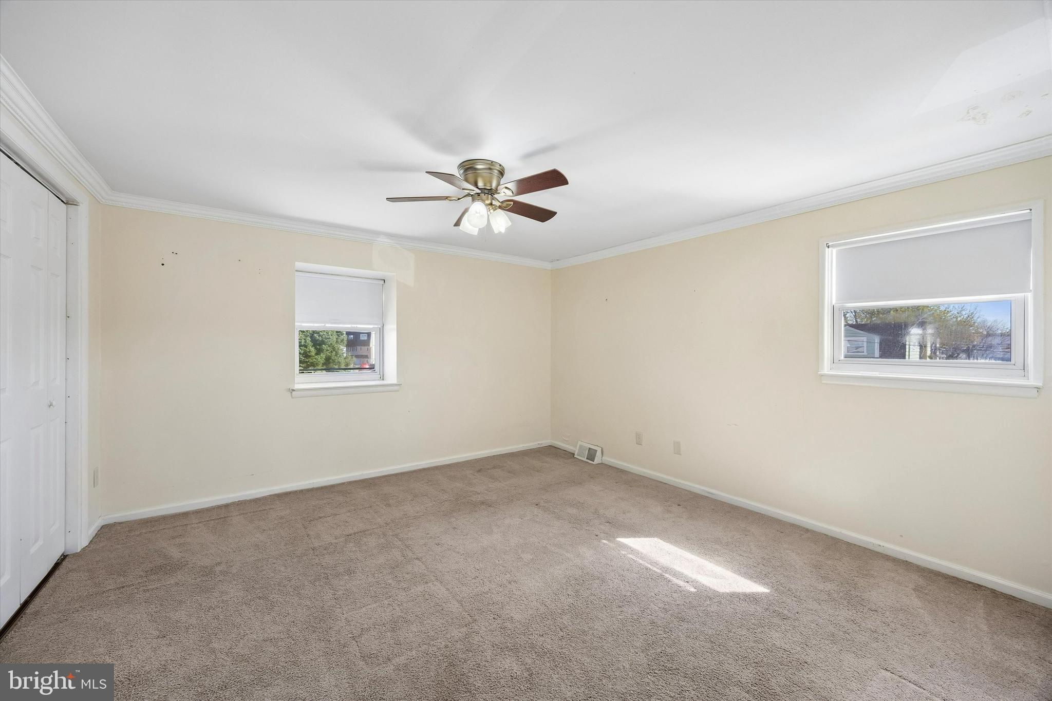 HOLME CIRCLE - Residential