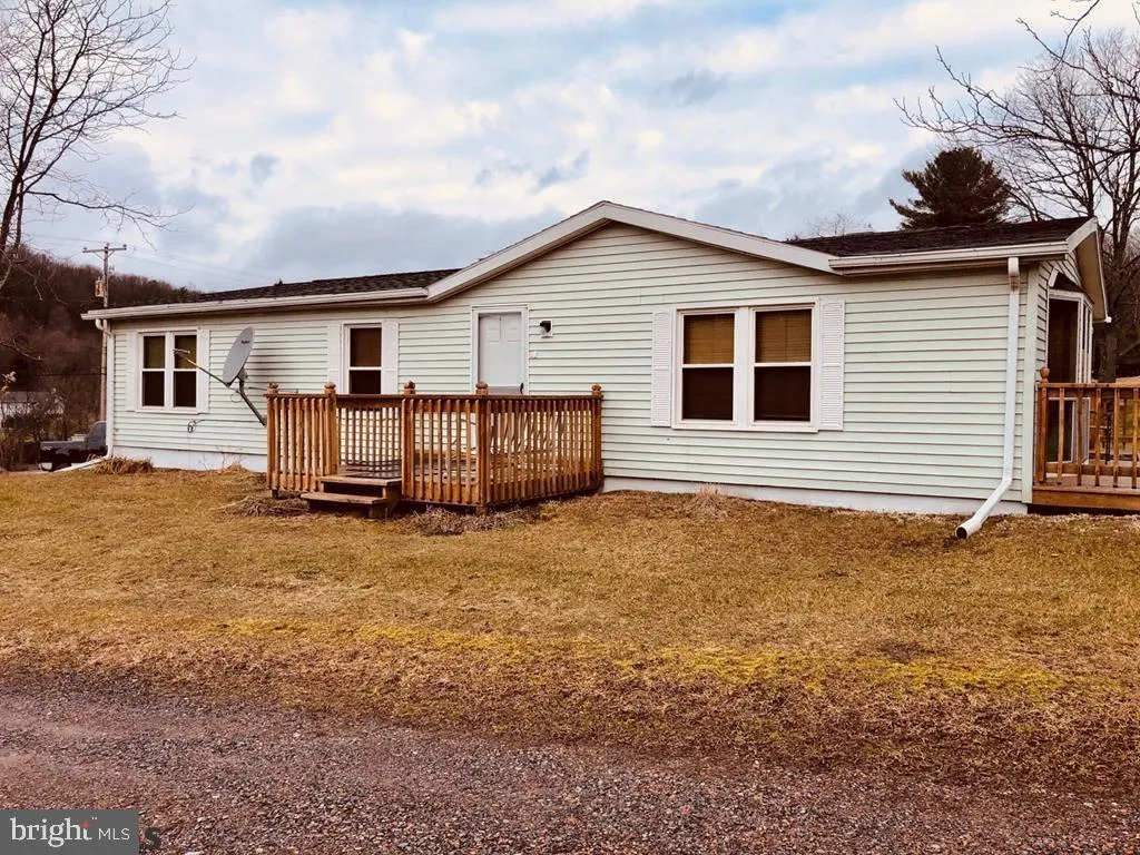 625 Clarence Road, Clarence, PA 16829