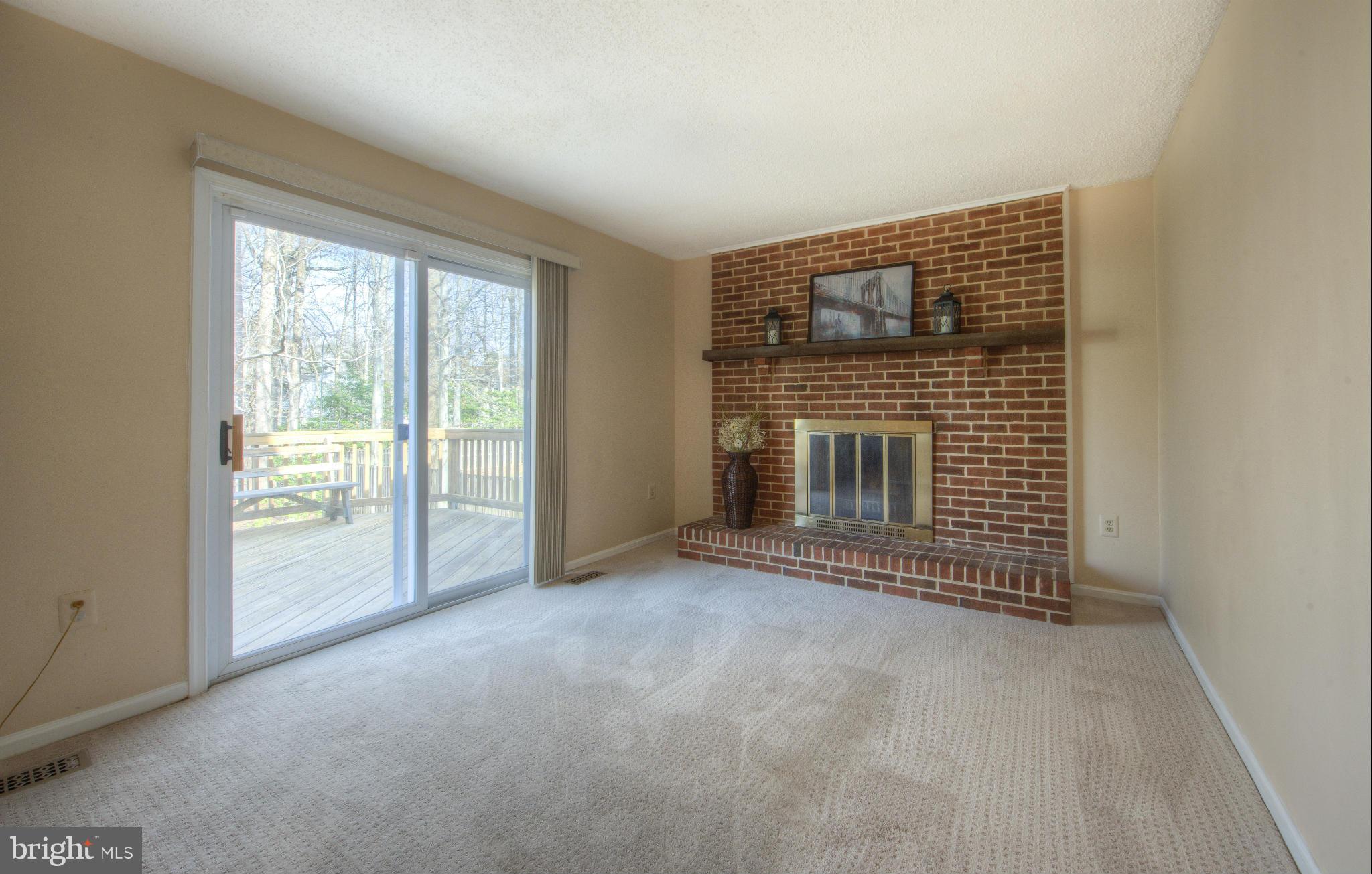 NEWPORT/RIVER MOUTH - Residential