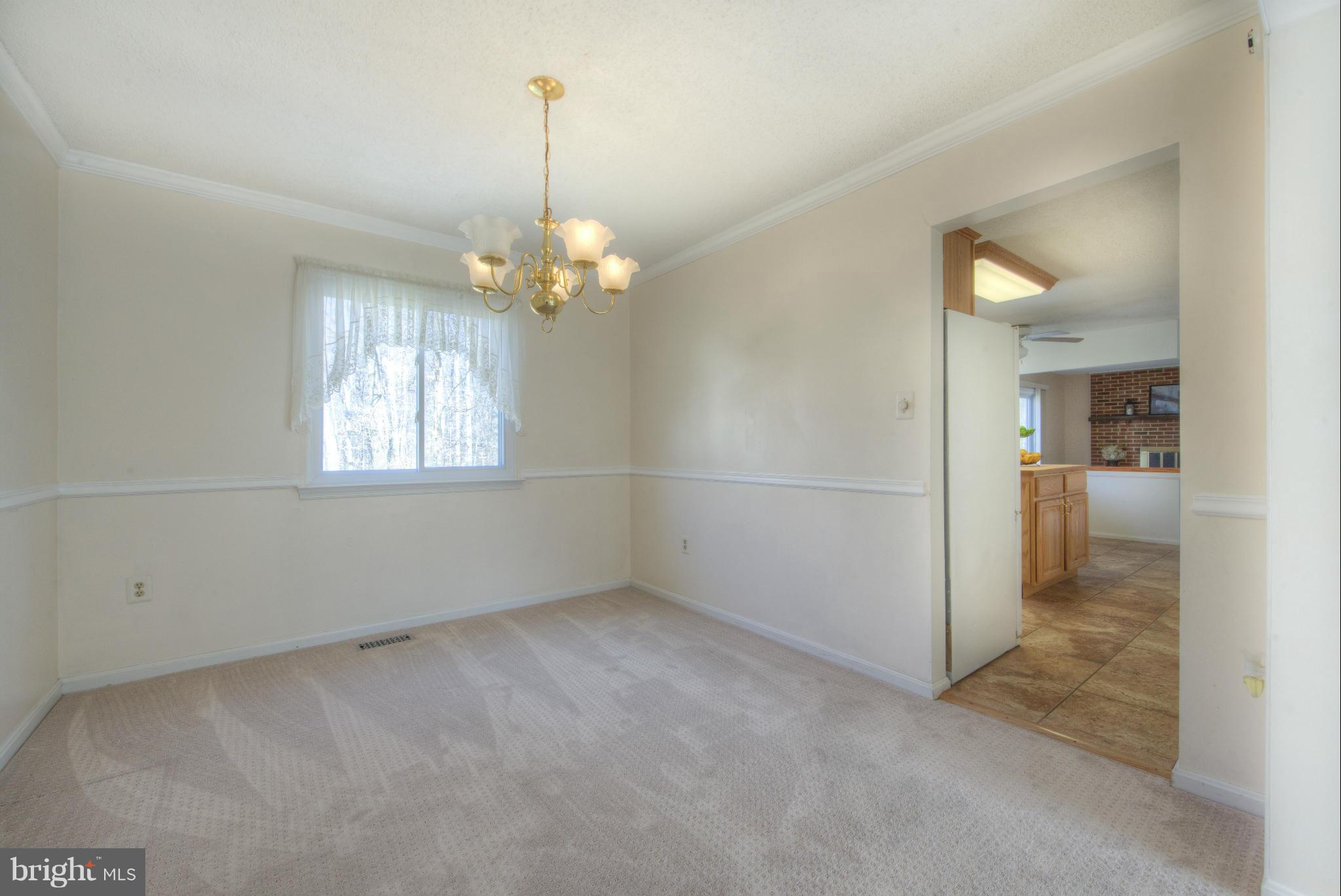 NEWPORT/RIVER MOUTH - Residential