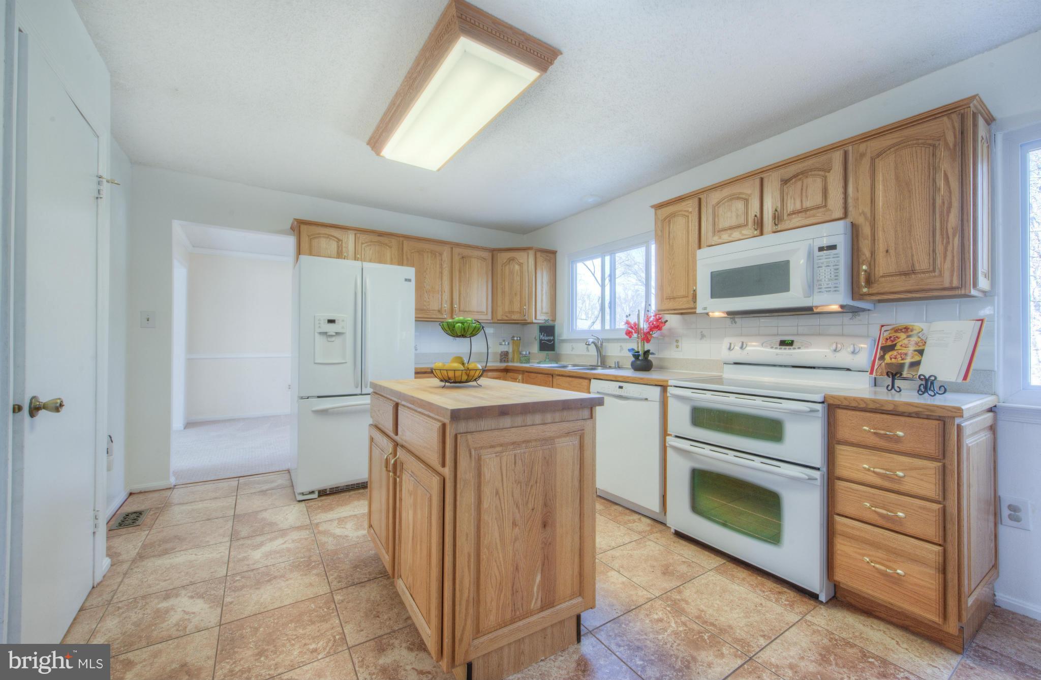 NEWPORT/RIVER MOUTH - Residential