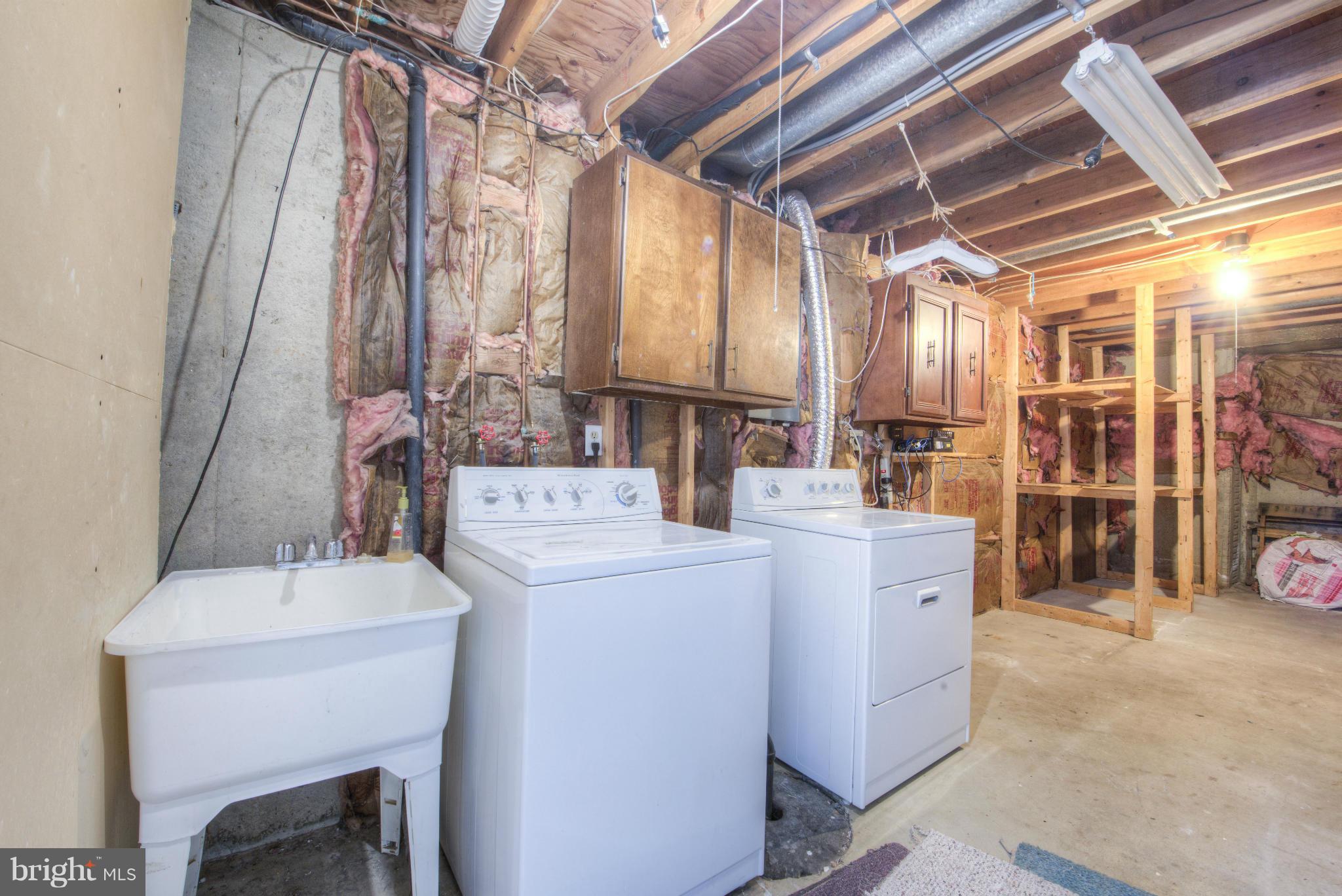 NEWPORT/RIVER MOUTH - Residential