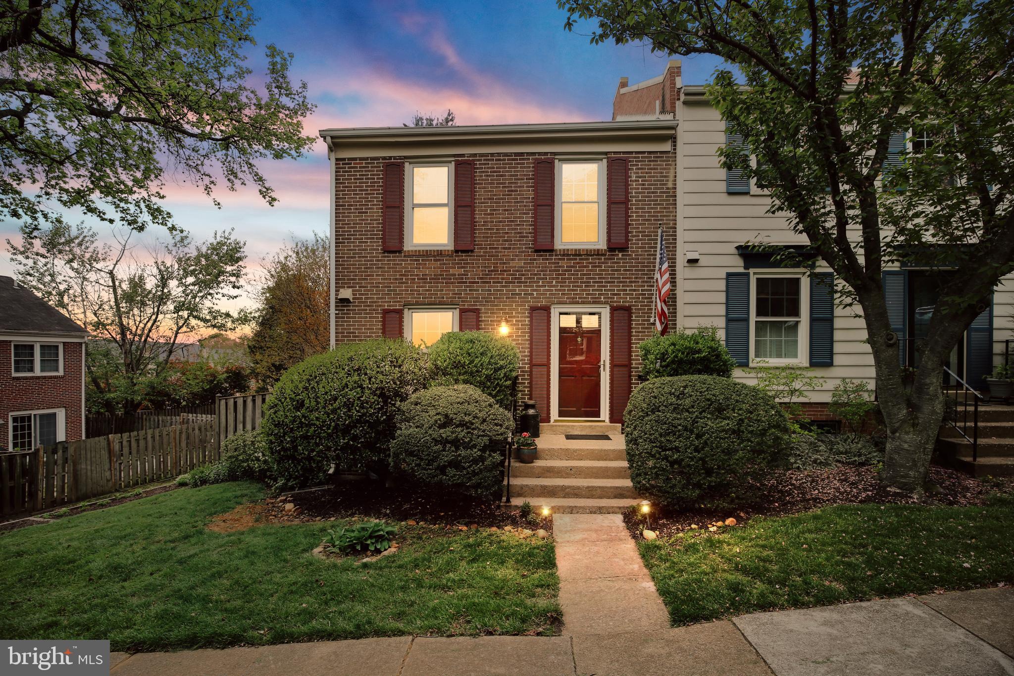 MOUNT VERNON SQUARE - Residential