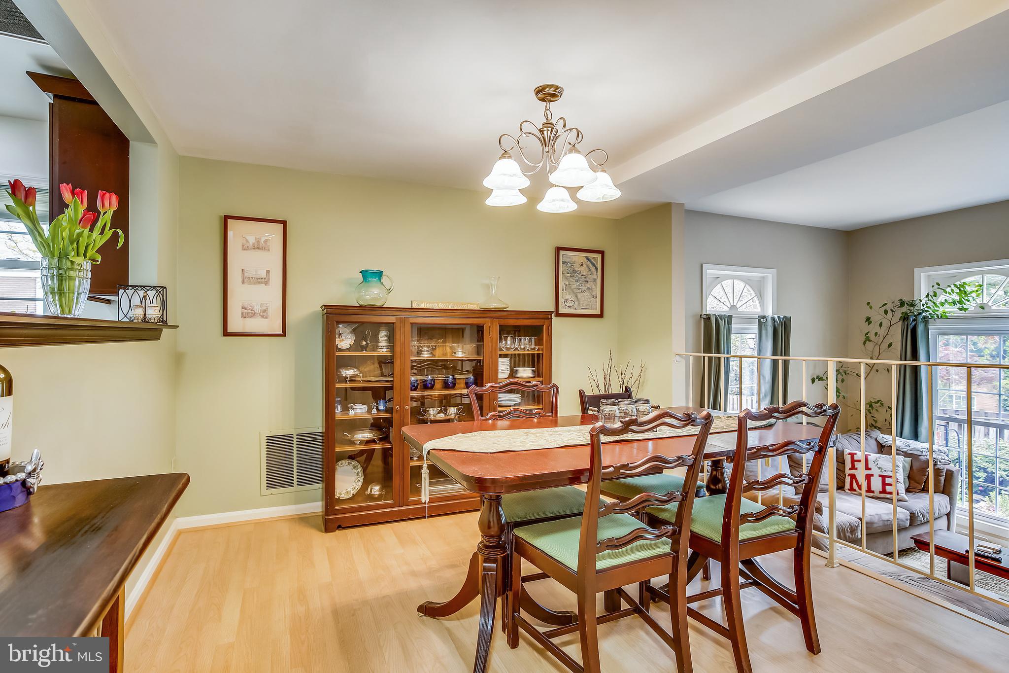 MOUNT VERNON SQUARE - Residential