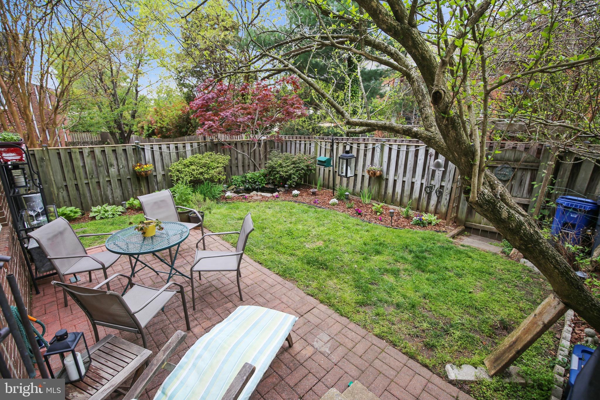 MOUNT VERNON SQUARE - Residential