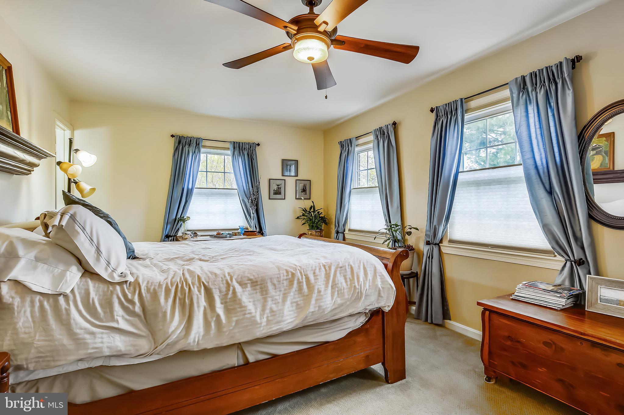 MOUNT VERNON SQUARE - Residential