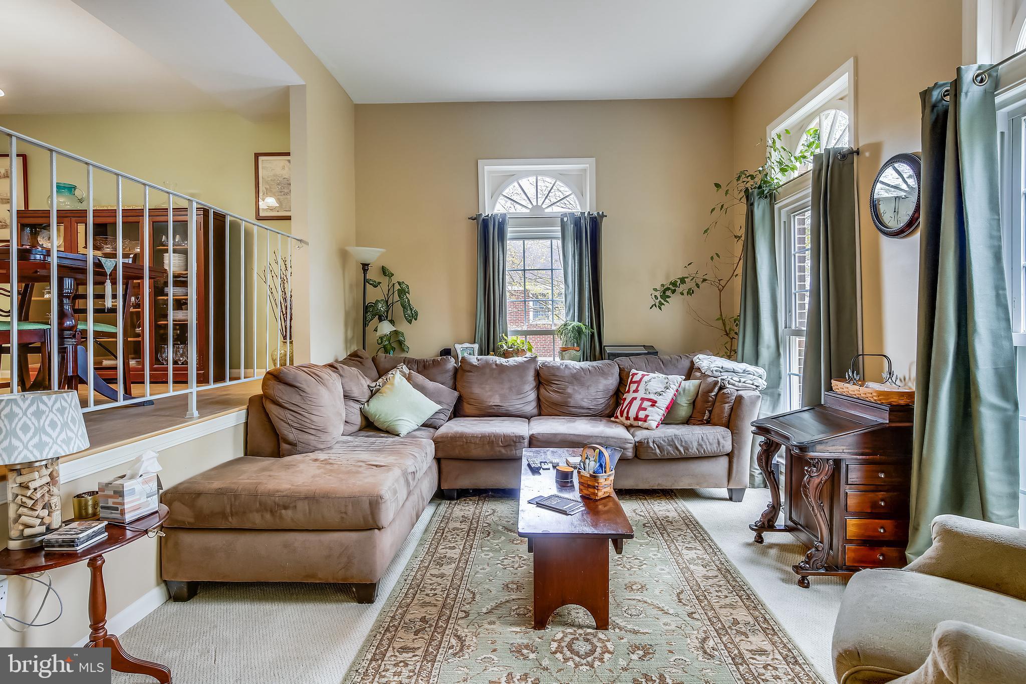 MOUNT VERNON SQUARE - Residential