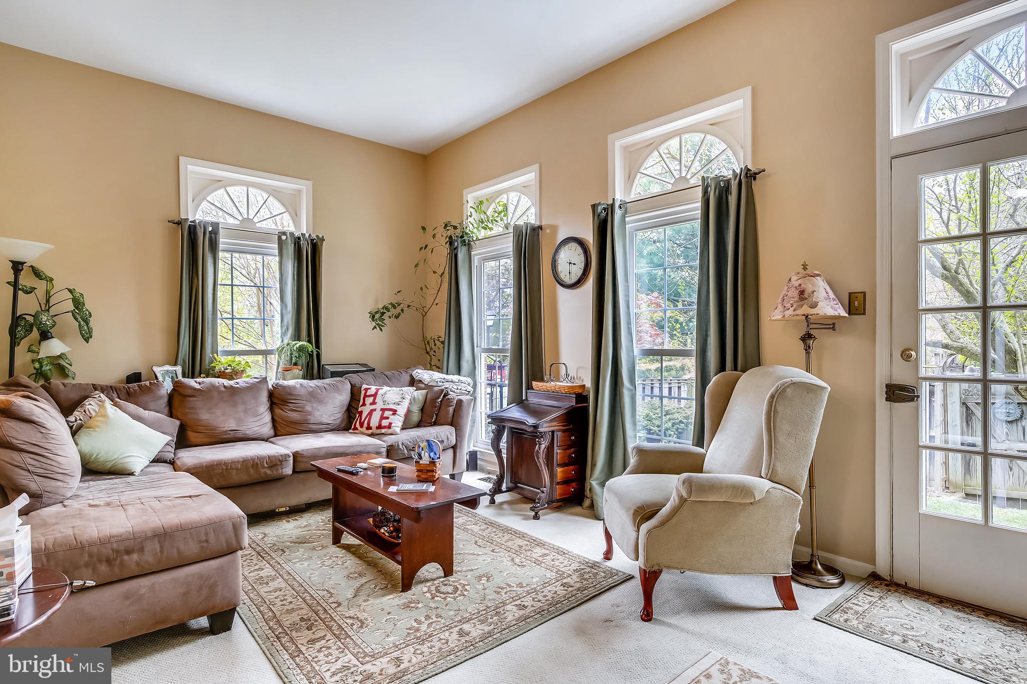 MOUNT VERNON SQUARE - Residential