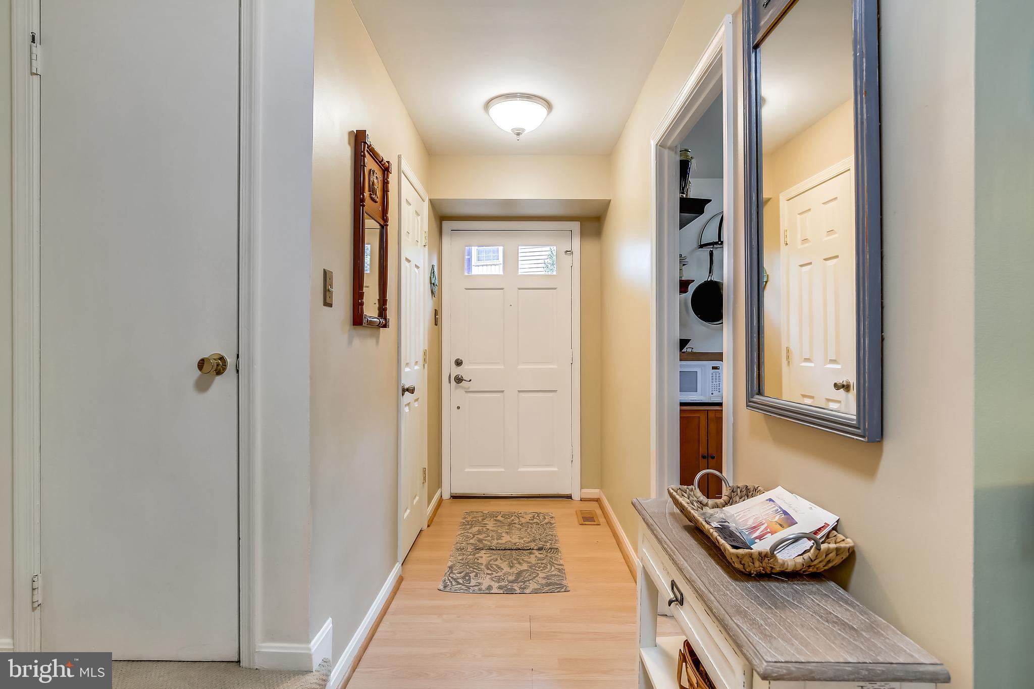 MOUNT VERNON SQUARE - Residential