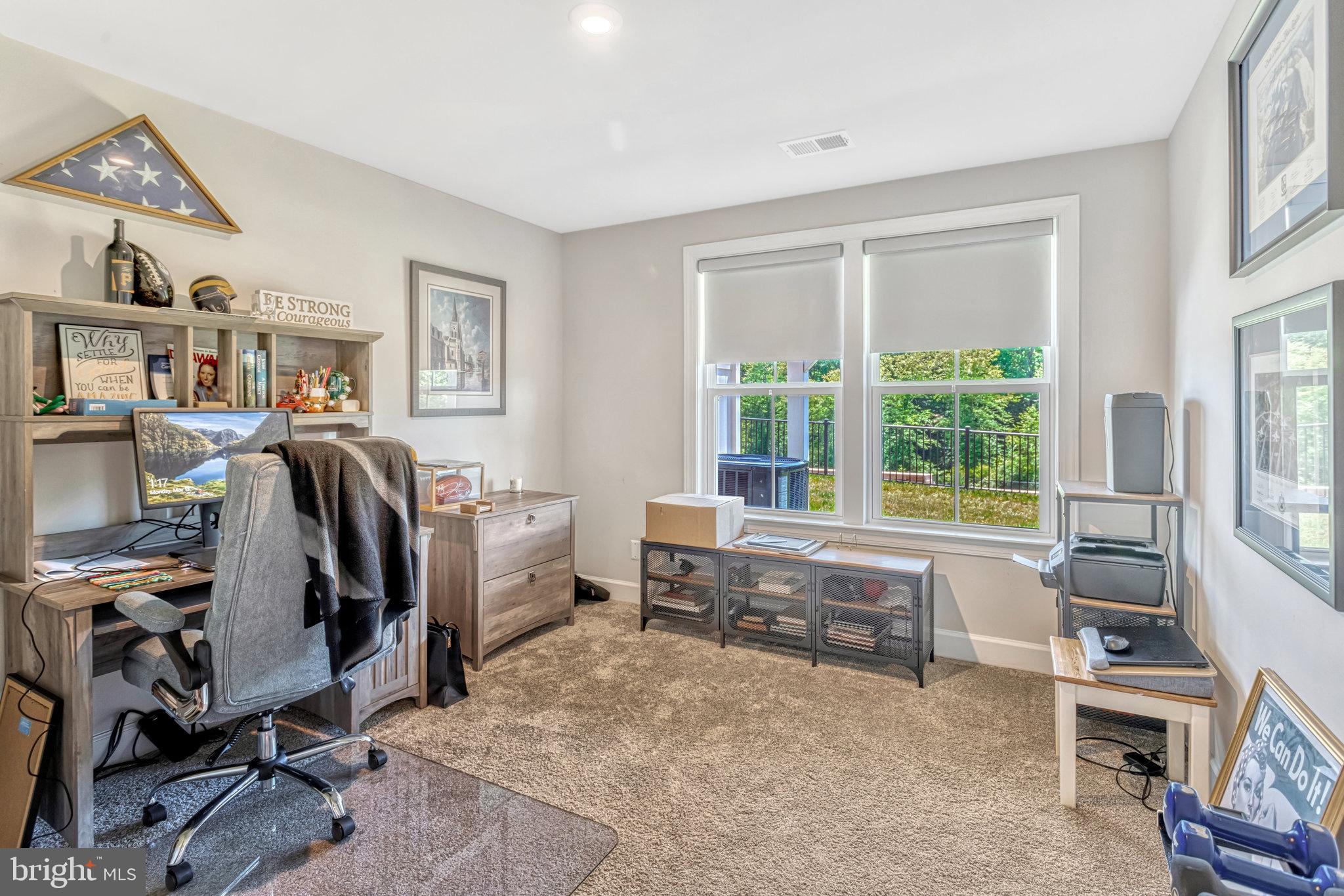 BRADLEY SQUARE - Residential