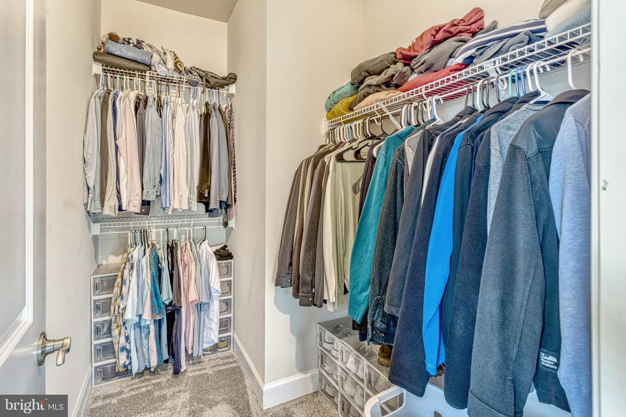 BRADLEY SQUARE - Residential