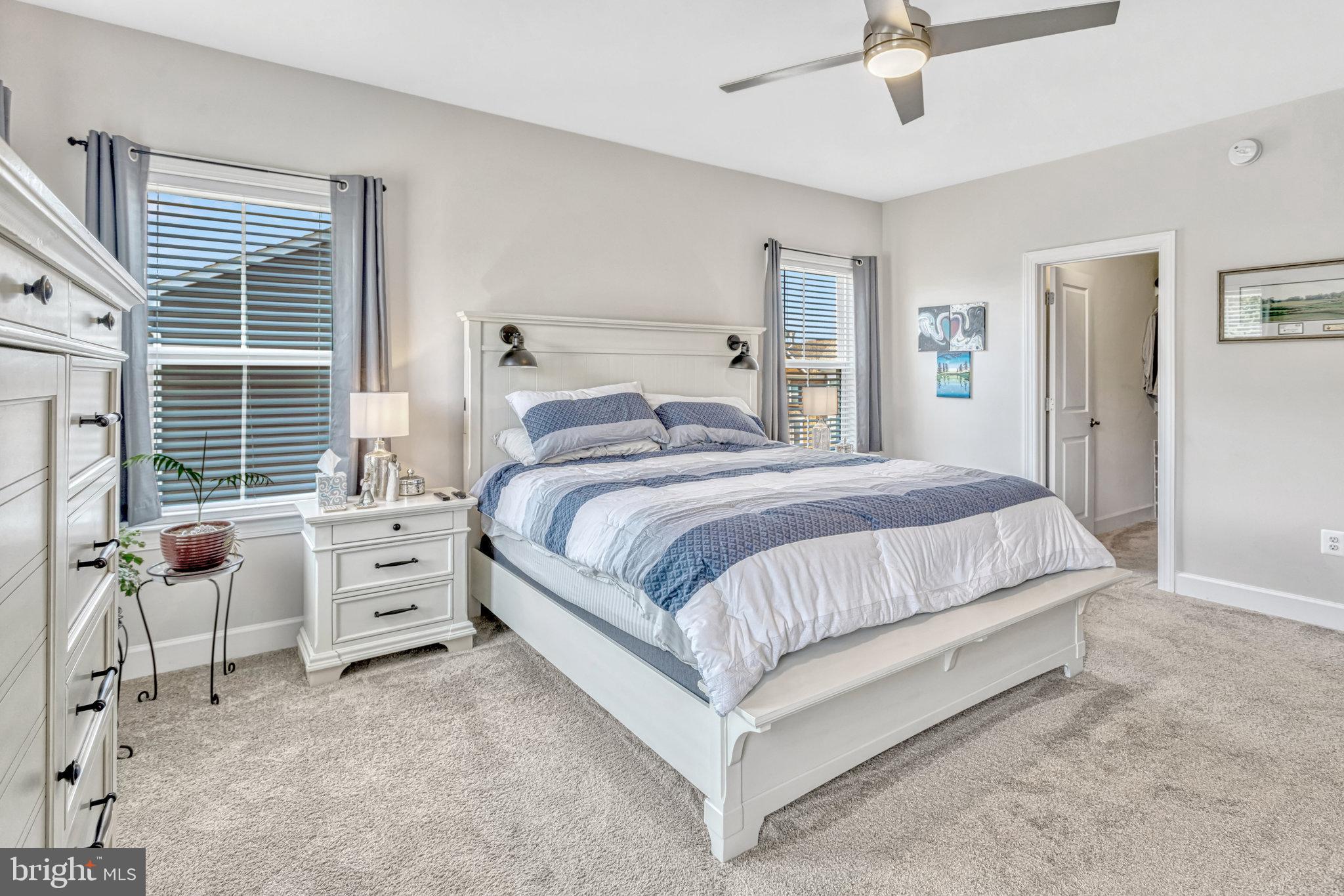 BRADLEY SQUARE - Residential