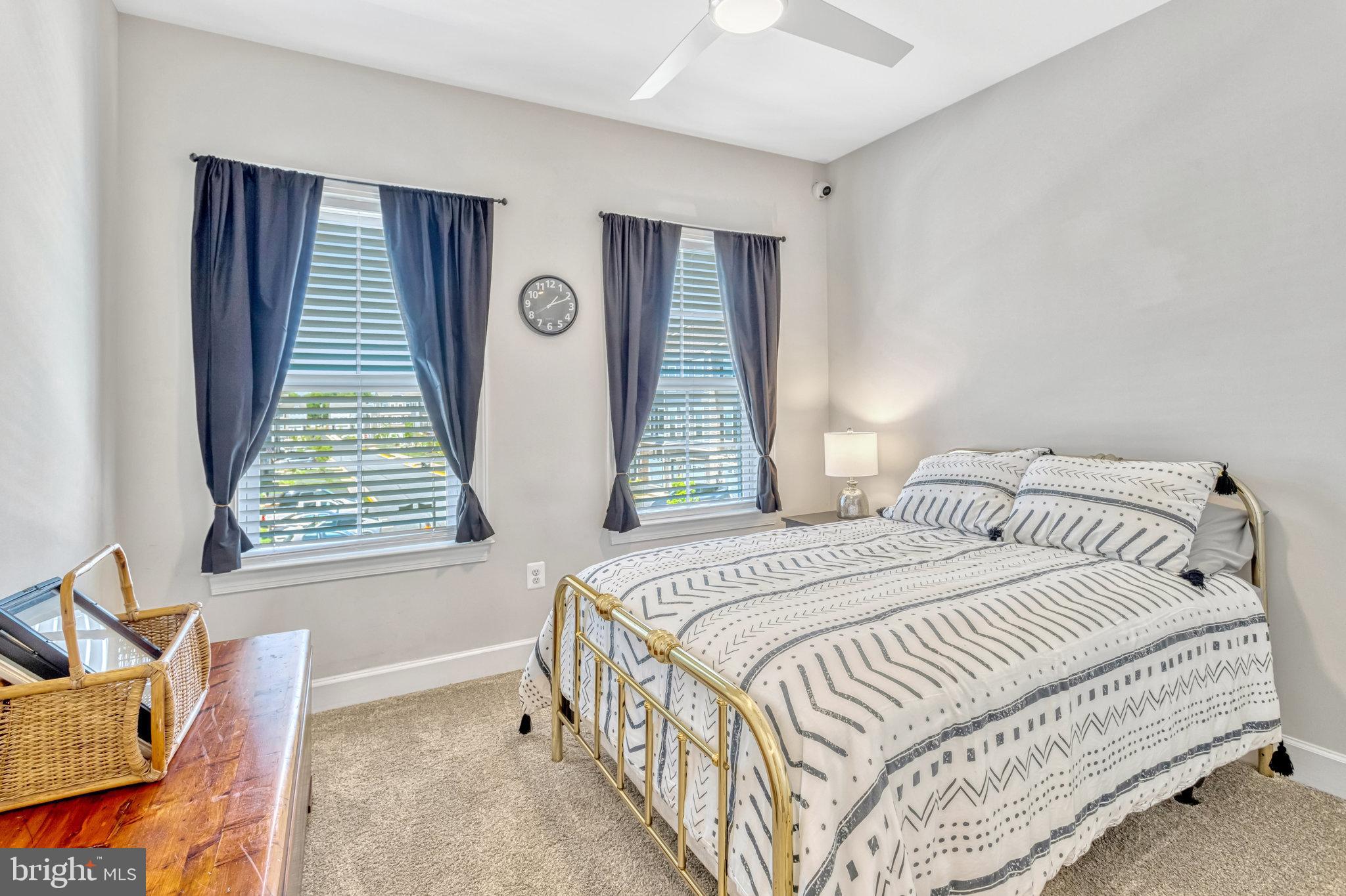 BRADLEY SQUARE - Residential