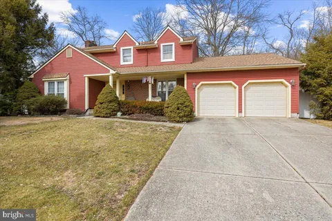 51 Pembrook Drive, Turnersville, NJ MLS: NJGL2053424