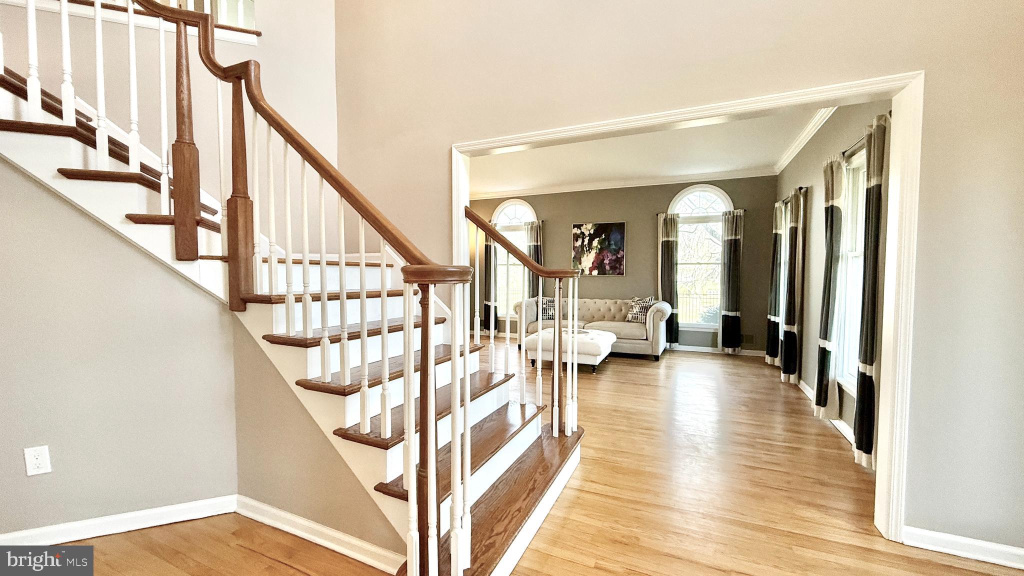 36 POLING FARM COURT