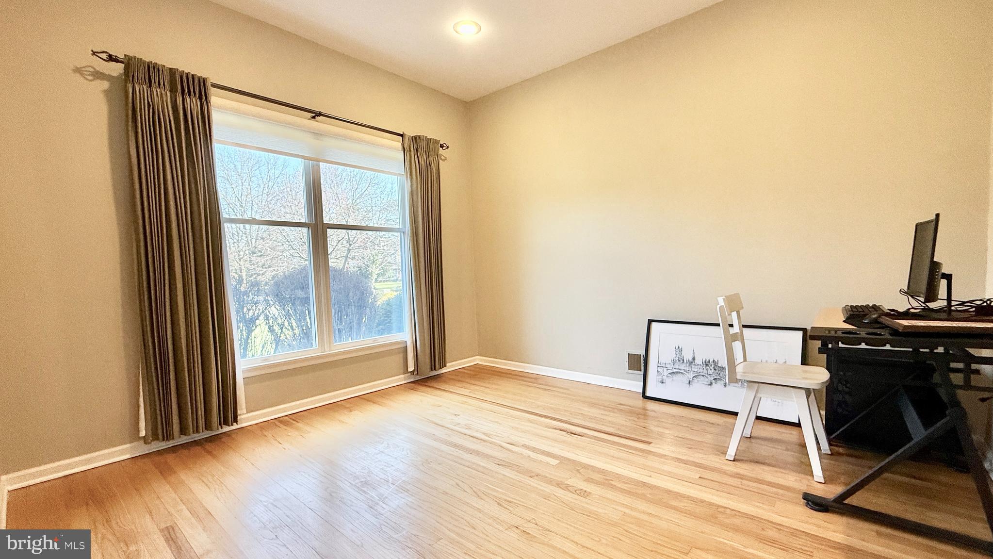 36 POLING FARM COURT