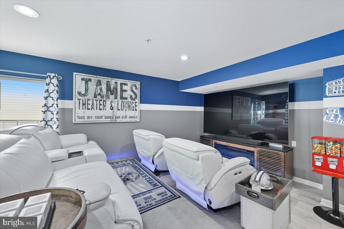 GLENEAGLES - Residential