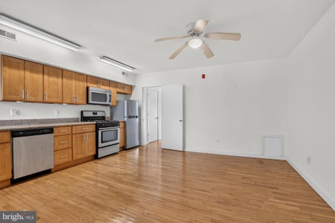 Condo For Rent - 4307 Locust Street #3<br/> PHILADELPHIA, PA 19104