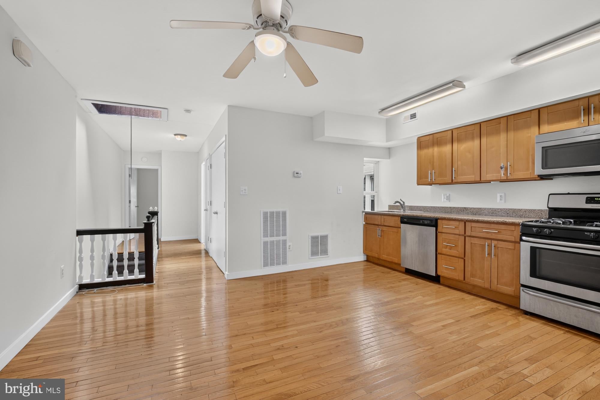4307 LOCUST STREET 3