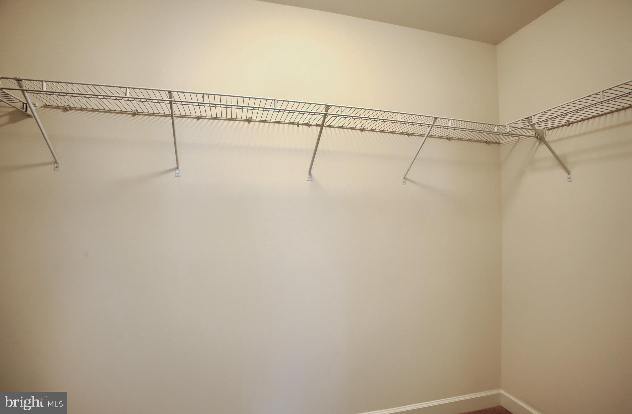 WOODLAND HILLS - Residential