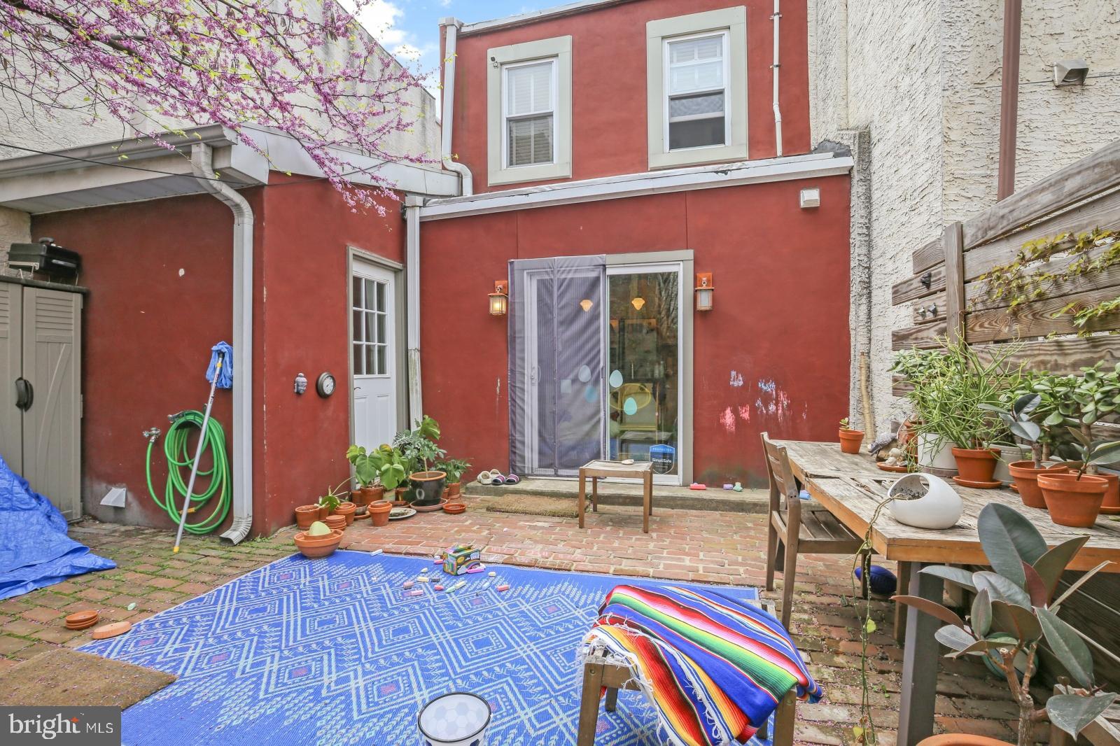 FISHTOWN - Residential Lease