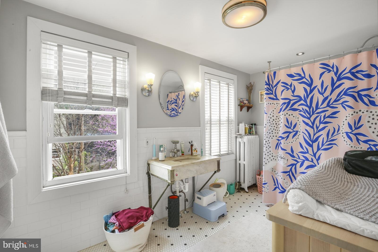 FISHTOWN - Residential Lease