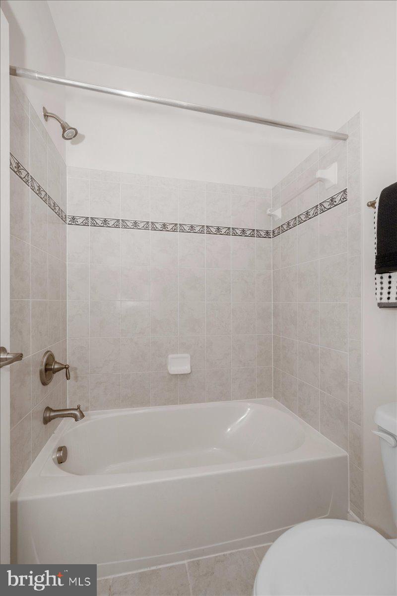 POTOMAC EDGE - Residential